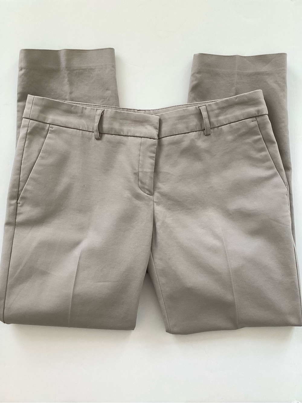 Dahlia Collection Modern Fit Women’s Light Gray Dress Pants Size 8